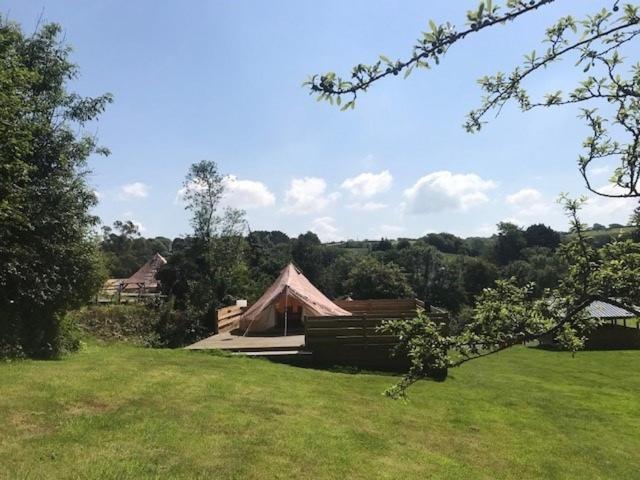 Willow Valley Glamping บู๊ด ภายนอก รูปภาพ